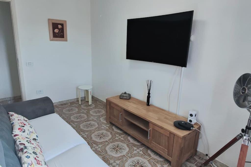 Casa Chito Santa Cruz Apartment ภายนอก รูปภาพ