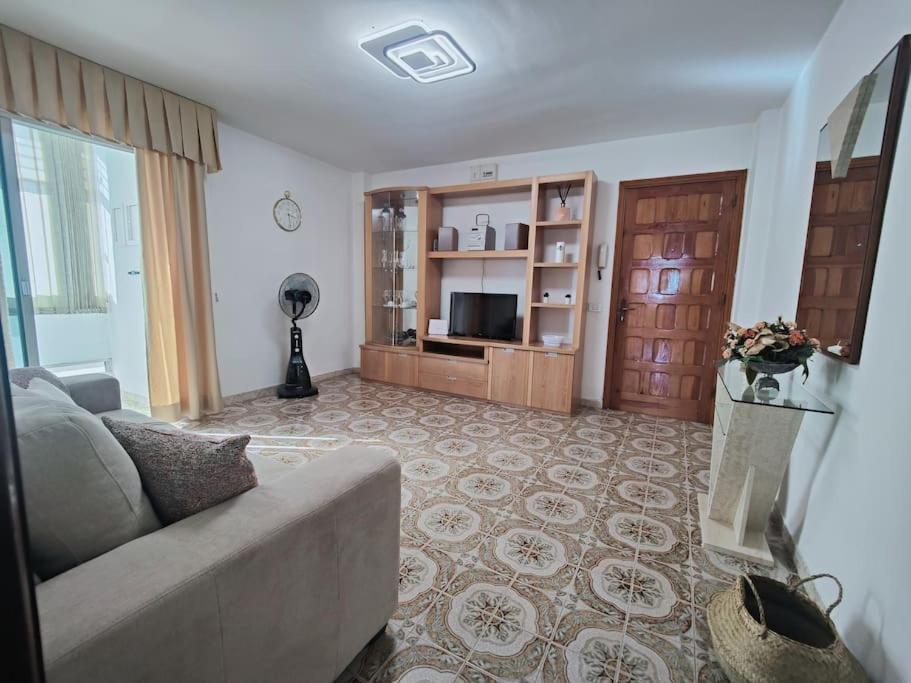 Casa Chito Santa Cruz Apartment ภายนอก รูปภาพ